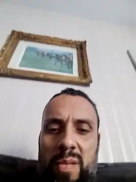 Snapshot of aqreteriziz chatting on June 10, 2026, 12:28 pm aqreteriziz online show from June 10, 2026, 12:28 pm