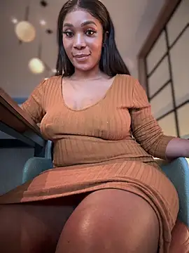 Snapshot of __Nessa__ chatting on February 1, 2025, 3:18 pm   Nessa   online show from February 1, 2025, 3:18 pm