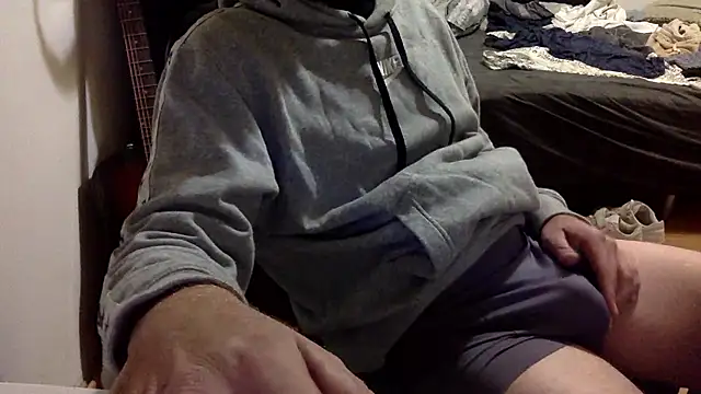 BADGUY2021 online show from January 5, 2026, 6:11 pm