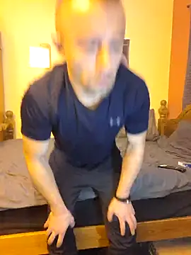 Adrian26pl online show from March 26, 2026, 8:51 pm