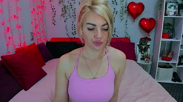 LunaBellucci online show from March 27, 2026, 8:26 am