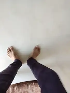 Snapshot of Big_boss_ind chatting on November 5, 2025, 8:50 am Big boss ind online show from November 5, 2025, 8:50 am