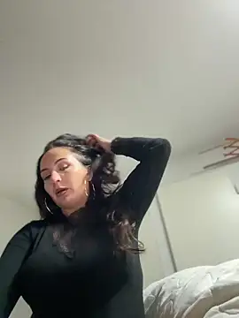 itsCassie online show from December 16, 2025, 8:46 pm