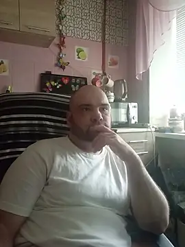 scuban87 online show from March 31, 2026, 8:16 am