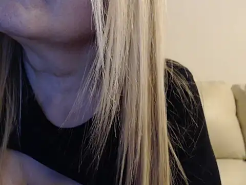 Tathiana online show from February 25, 2026, 11:26 pm