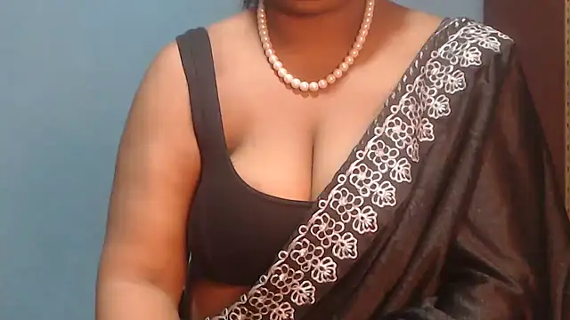naughtyboobs38dd online show from May 30, 2026, 5:07 pm