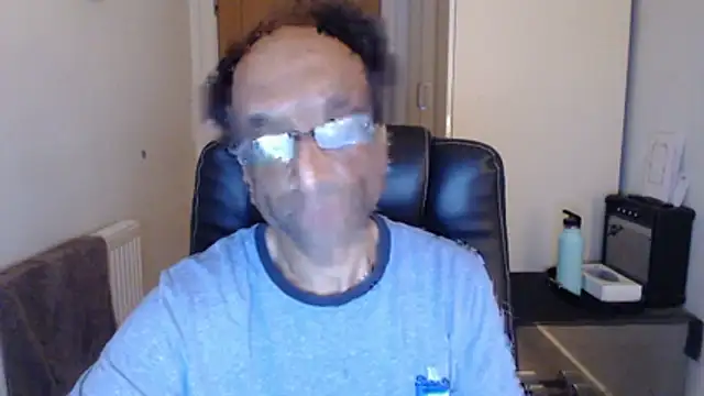 rauncher1 online show from April 1, 2026, 11:01 pm