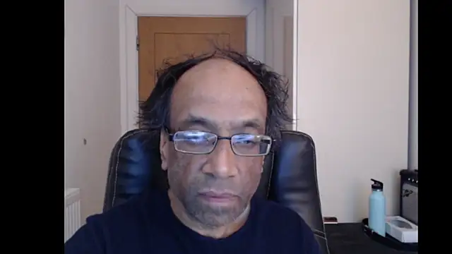 rauncher1 online show from May 17, 2026, 9:20 am