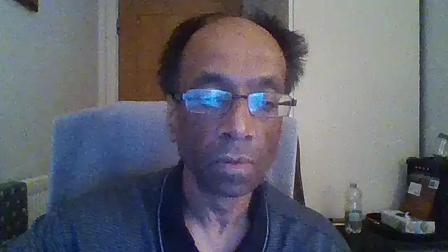 rauncher1 online show from November 10, 2025, 1:05 pm