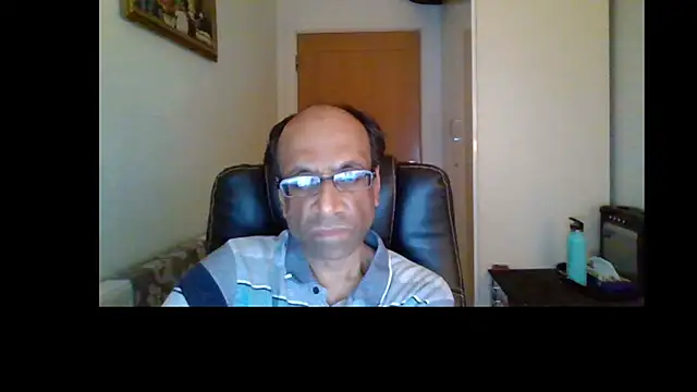 Snapshot of rauncher1 chatting on July 11, 2026, 10:32 pm rauncher1 online show from July 11, 2026, 10:32 pm