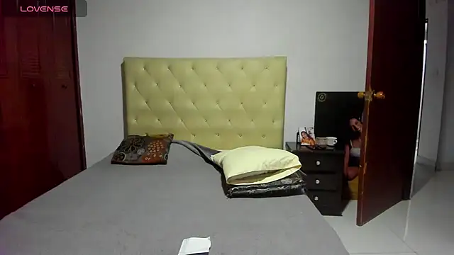 Snapshot of LUISSA_ chatting on July 2, 2026, 11:16 am LUISSA online show from July 2, 2026, 11:16 am