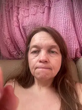 Susanel online show from July 22, 2026, 8:38 am
