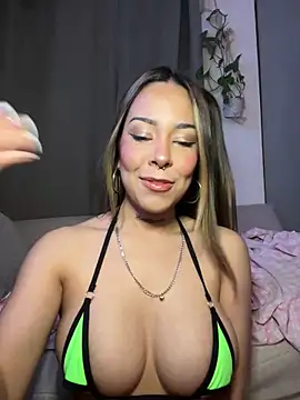 LilEuphoria online show from March 12, 2026, 4:40 am