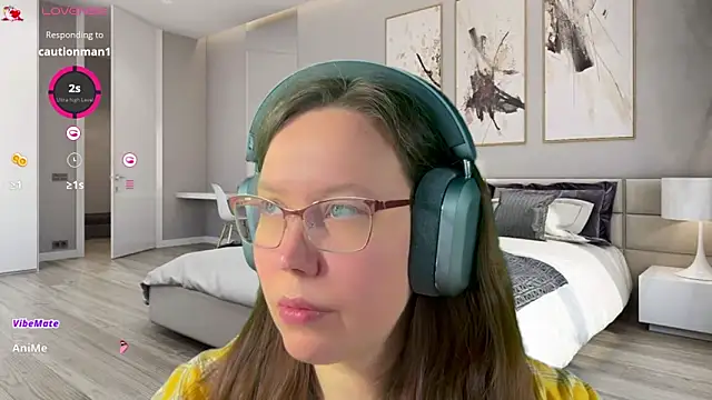 Victoria Romans online show from April 18, 2026, 5:43 am