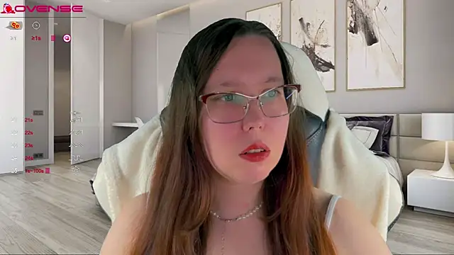 Victoria Romans online show from September 29, 2025, 6:02 pm