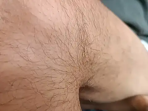 ryketwine17 online show from January 8, 2025, 10:26 am