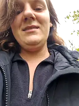 Cutegirlforyou online show from October 13, 2025, 10:39 am