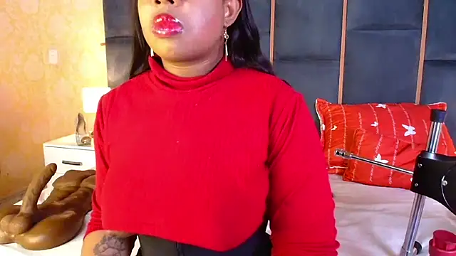 CaseyMoon online show from November 13, 2025, 12:42 pm