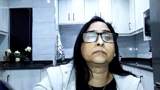 Snapshot of Indiankushy chatting on July 28, 2026, 8:52 pm Indiankushy online show from July 28, 2026, 8:52 pm