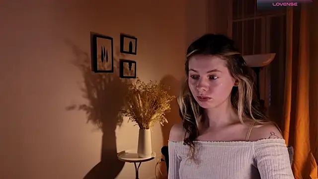 MelodyKey online show from March 21, 2025, 2:29 pm