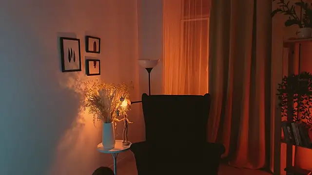 MelodyKey online show from December 23, 2024, 3:55 pm