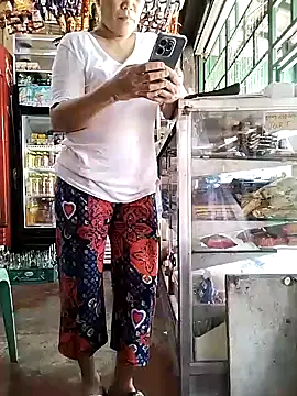 DelightDorothy34 online show from April 1, 2026, 6:26 am