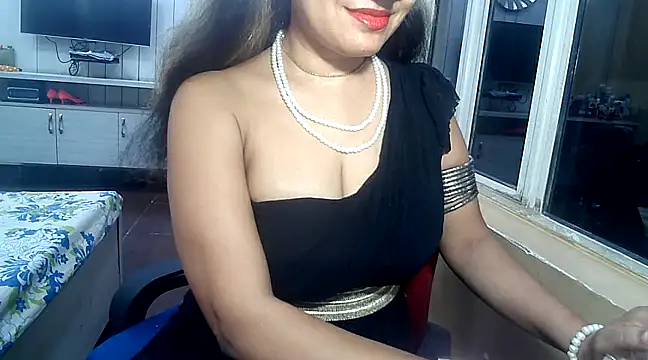 Snapshot of yourradhika chatting on March 22, 2025, 5:09 pm yourradhika online show from March 22, 2025, 5:09 pm