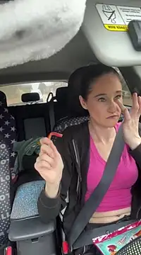 lolabunny9 online show from February 10, 2025, 4:47 pm