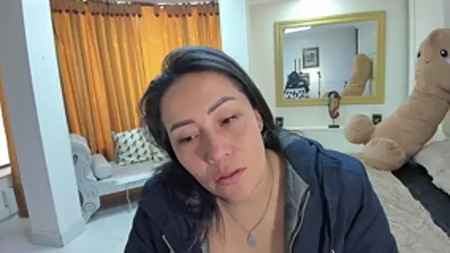 Snapshot of gaby_trent chatting on November 20, 2025, 2:51 pm gaby trent online show from November 20, 2025, 2:51 pm