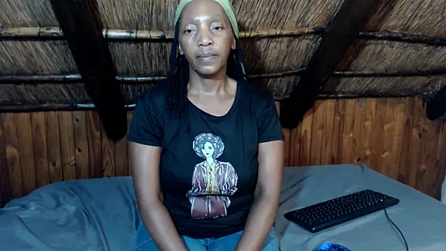 NikkyJigglesX online show from April 2, 2026, 4:02 pm