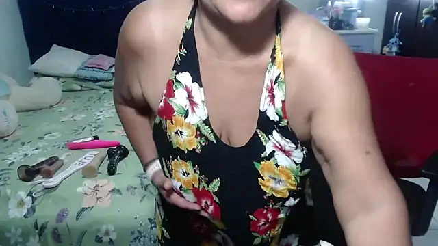 pervert mommy  online show from March 12, 2026, 10:52 am