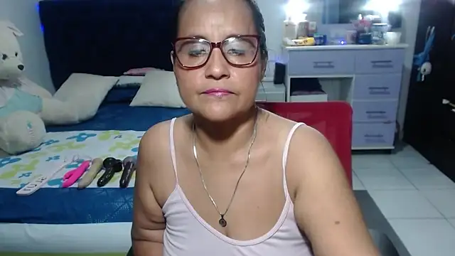 pervert mommy  online show from April 12, 2026, 12:30 pm