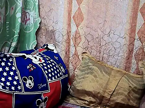 hotwetgran online show from November 15, 2025, 12:47 am