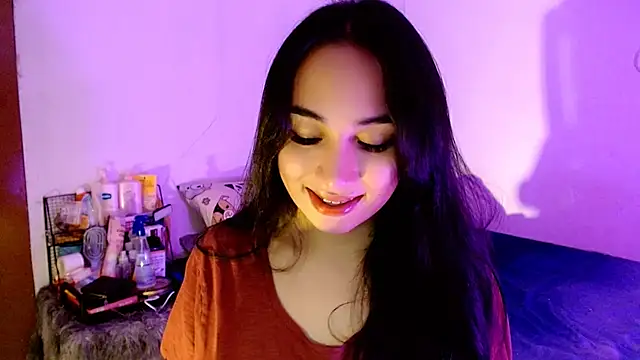 Snapshot of SweetLilly_18 chatting on December 5, 2025, 12:26 pm SweetLilly 18 online show from December 5, 2025, 12:26 pm