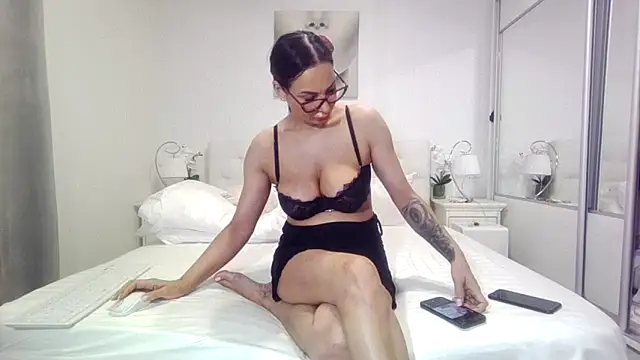 Snapshot of alisonya1 chatting on February 19, 2026, 5:37 am alisonya1 online show from February 19, 2026, 5:37 am