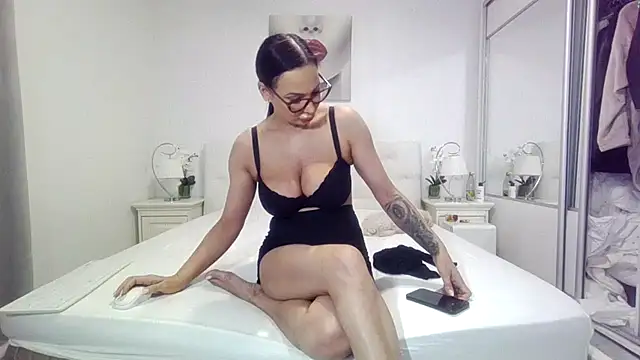 Snapshot of alisonya1 chatting on February 10, 2026, 5:39 am alisonya1 online show from February 10, 2026, 5:39 am