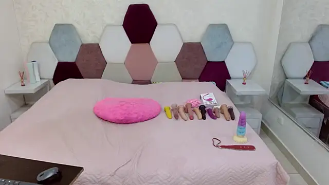 angel blue online show from January 13, 2026, 4:33 pm