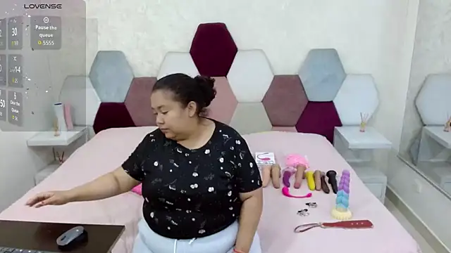 angel blue online show from February 17, 2026, 2:47 pm