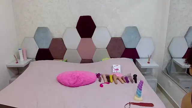 angel blue online show from October 6, 2025, 2:40 pm