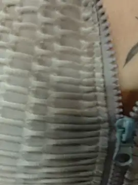 Frost foxy online show from October 31, 2025, 3:47 am