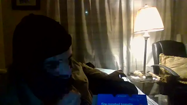 Snapshot of Sitonmyface2020@xh chatting on December 16, 2025, 4:17 am Sitonmyface2020xh online show from December 16, 2025, 4:17 am
