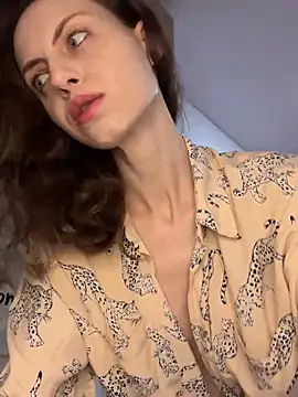 MissAnuta online show from February 3, 2026, 9:09 pm