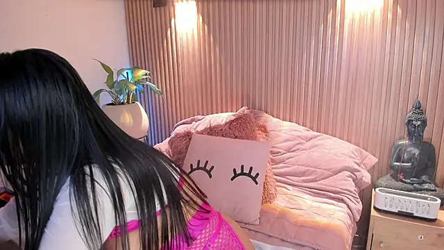 Snapshot of AMELIE_xx chatting on January 14, 2026, 2:20 pm AMELIE xx online show from January 14, 2026, 2:20 pm