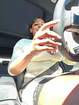 Belle    online show from March 28, 2026, 3:24 pm