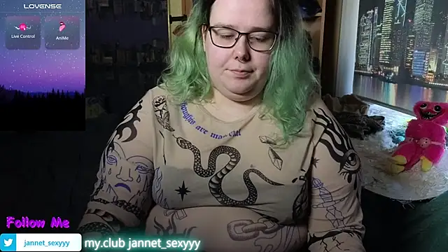 JannetPie online show from March 2, 2026, 12:45 pm