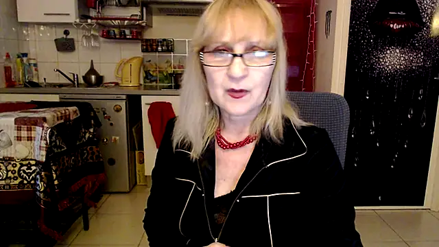 Snapshot of Ala-N-Dala chatting on February 26, 2026, 3:39 am Ala-N-Dala online show from February 26, 2026, 3:39 am