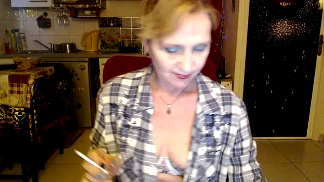 Snapshot of Ala-N-Dala chatting on March 13, 2026, 3:22 am Ala-N-Dala online show from March 13, 2026, 3:22 am