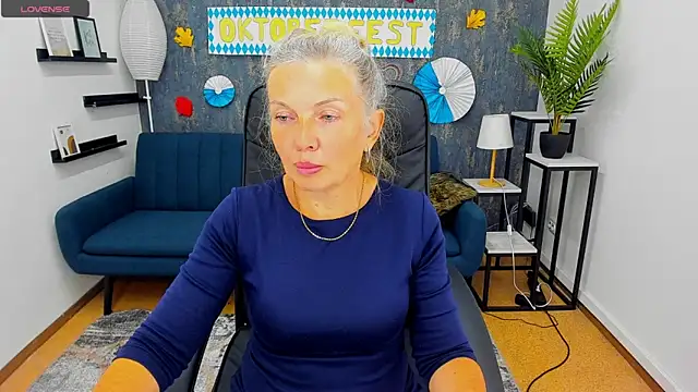 Snapshot of Abby_Moore_ chatting on September 10, 2025, 12:26 pm Abby Moore online show from September 10, 2025, 12:26 pm