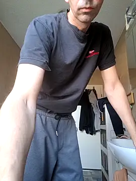 Snapshot of Geiler-boy313 chatting on February 15, 2026, 10:03 am Geiler-boy313 online show from February 15, 2026, 10:03 am