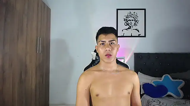 Snapshot of AlanNaughty chatting on October 4, 2025, 8:54 pm AlanNaughty online show from October 4, 2025, 8:54 pm